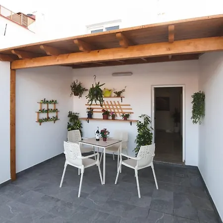 La Entallada Daire